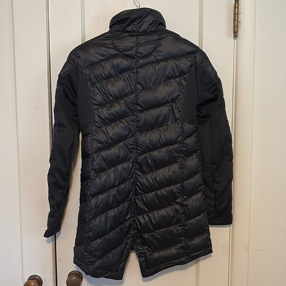 Spyder women’s puffer jacket. Size S/P - Picture 2 of 6